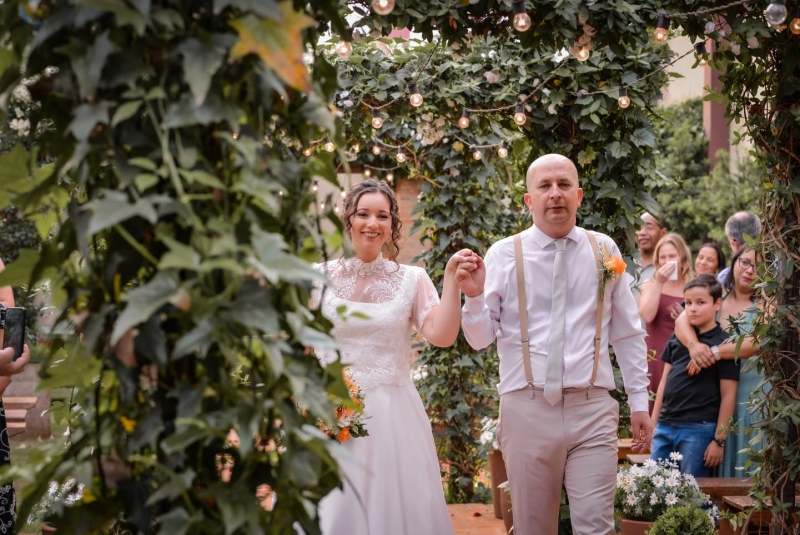 Celebrante Gil Costa viveu a emoção de conduzir o casamento da própria filha