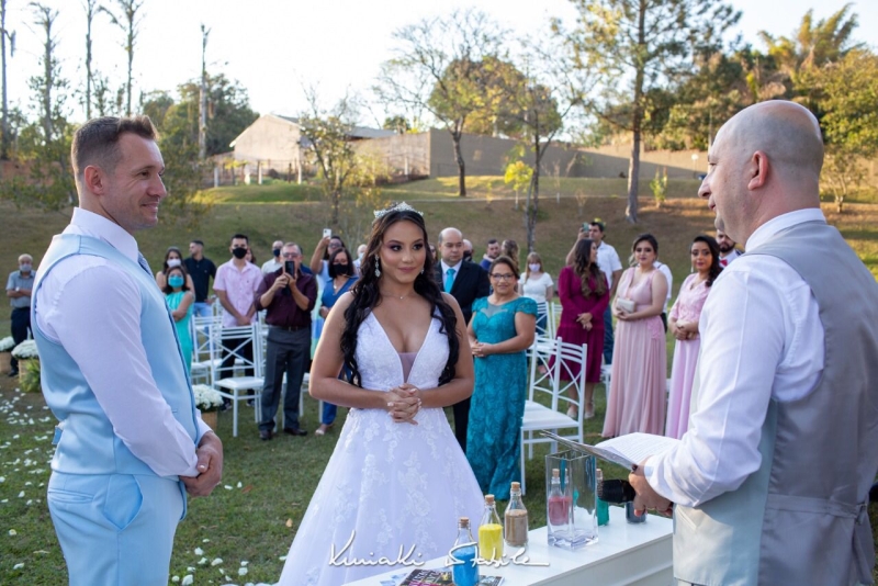 Desafios do amor: “namorinho” de infância, reencontro e casamento