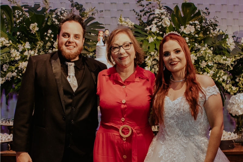 Desafios do amor: “namorinho” de infância, reencontro e casamento